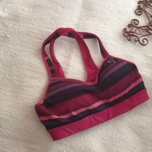 Brooks sports bra